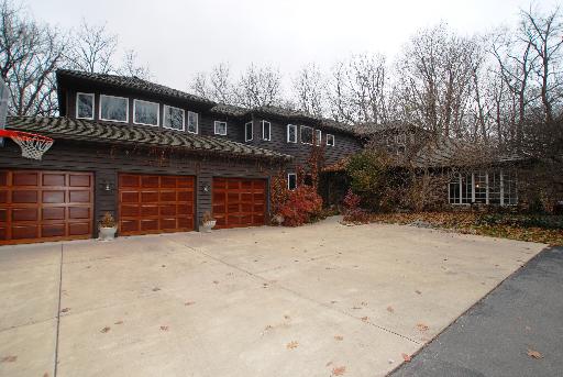 6 N406 Hub Rd, Wayne, IL 60184 photo 1