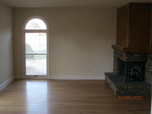 1345 Royal Blvd, Elgin, IL 60123 photo 9
