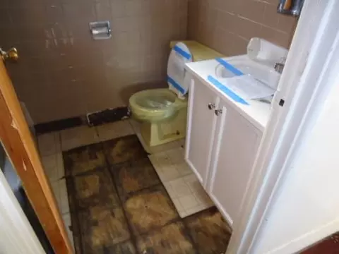 11617 S Laflin St, Chicago, IL 60643 photo 5