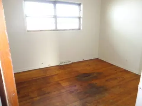 11617 S Laflin St, Chicago, IL 60643 photo 6