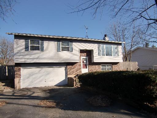 6718 Pheasant Trl, Cary, IL 60013 photo 12