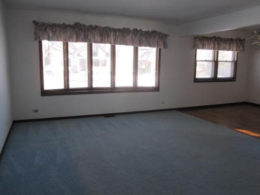 136 S Forest Ave, Hillside, IL 60162 photo 2
