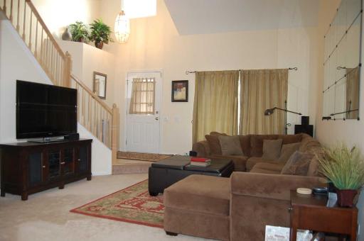 410 Summersweet Ln, Bartlett, IL 60103 photo 2
