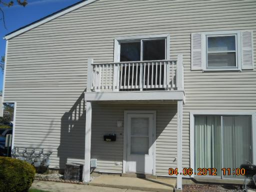 181 Betty Ct #D, Bartlett, IL 60103 photo 4