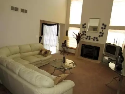 2117 Olde Mill Rd, Plainfield, IL 60586 photo 3