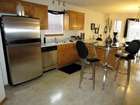 2117 Olde Mill Rd, Plainfield, IL 60586 photo 5