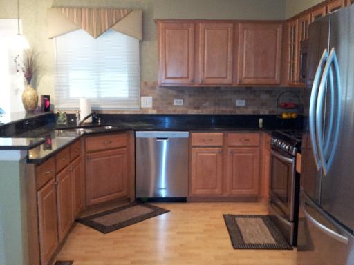 660 Yardley Ln, Hoffman Estates, IL 60169 photo 5