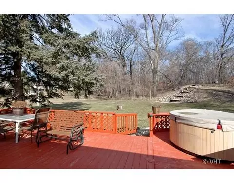 1610 N Ranch Dr, Mchenry, IL 60050 photo 9