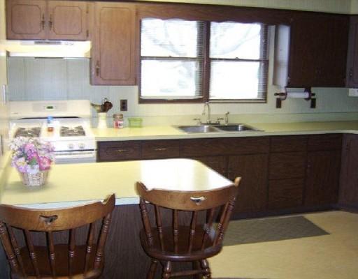 2503 4th St, Peru, IL 61354 photo 8