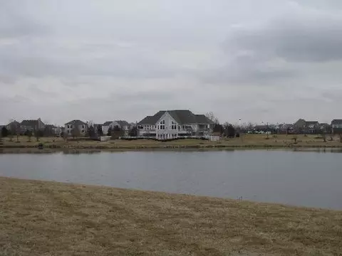 2000 Fairfield Dr, Plainfield, IL 60586 photo 12