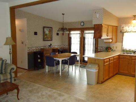 1155 N Gorham Rd, Morris, IL 60450 photo 3
