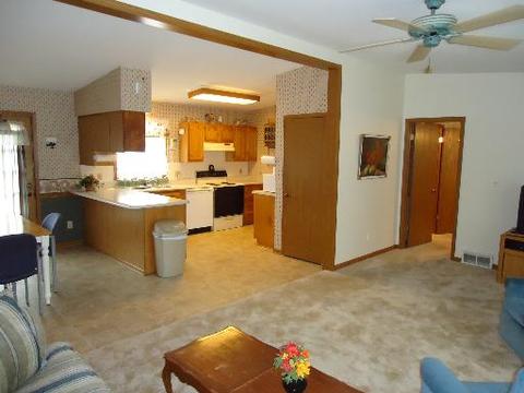1155 N Gorham Rd, Morris, IL 60450 photo 5