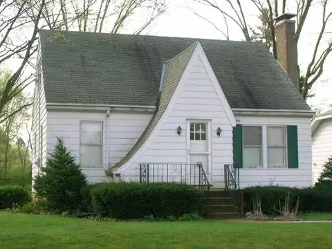 405 Arch St, Ottawa, IL 61350 photo 2