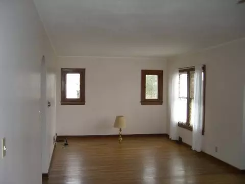 405 Arch St, Ottawa, IL 61350 photo 8