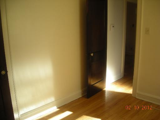 Undisclosed, Chicago, IL 60620 photo 4