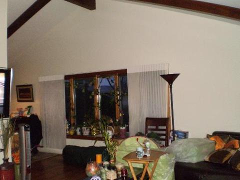 425 Pleasant Ln, Des Plaines, IL 60018 photo 2