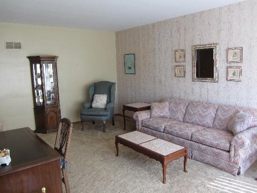 6564 W Devon Ave, Chicago, IL 60631 photo 2