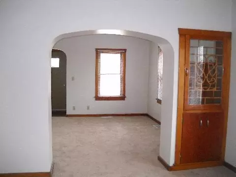 502 6th St, Peru, IL 61354 photo 3