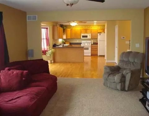 11 Emily Dr, Spring Valley, IL 61362 photo 3