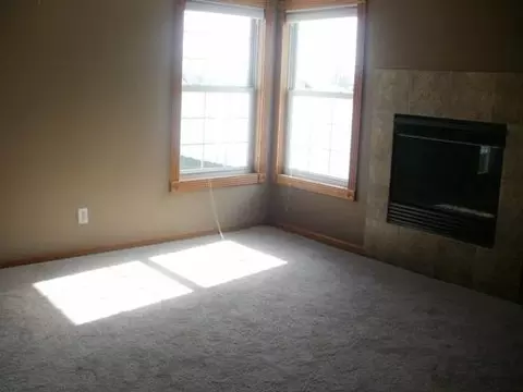 2 Memory Ln, Streator, IL 61364 photo 6