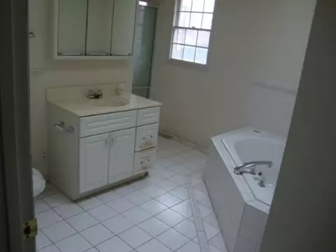 14443 Ridgeway Ave, Midlothian, IL 60445 photo 9
