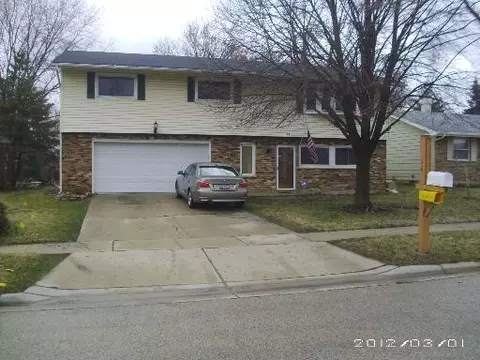 856 Arthur Dr, Elgin, IL 60120 photo 1