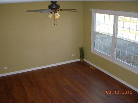 833 Bay Ct, Bartlett, IL 60103 photo 5