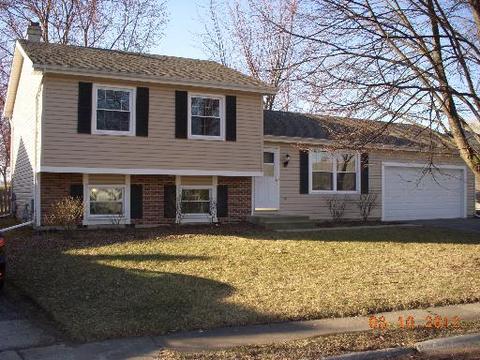 833 Bay Ct, Bartlett, IL 60103 photo 1