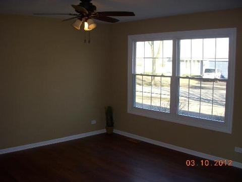 833 Bay Ct, Bartlett, IL 60103 photo 11