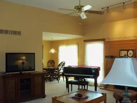 2676 Creekside Ln, Morris, IL 60450 photo 3