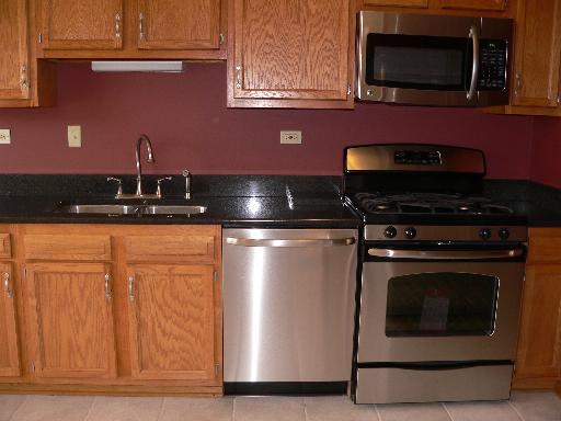 3320 Sangamon St, Steger, IL 60475 photo 5