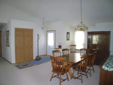 63 Raven Dr, Aurora, IL 60506 photo 3