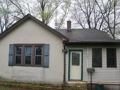 309 E Devlin St, Spring Valley, IL 61362 photo 1