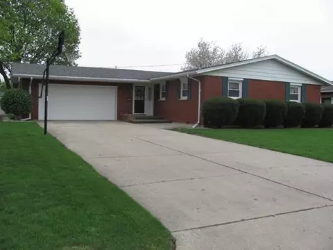 1308 26th St, Peru, IL 61354 photo 1