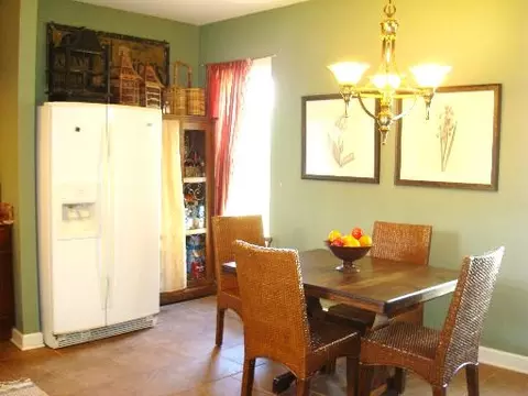 524 S Third St, West Dundee, IL 60118 photo 5
