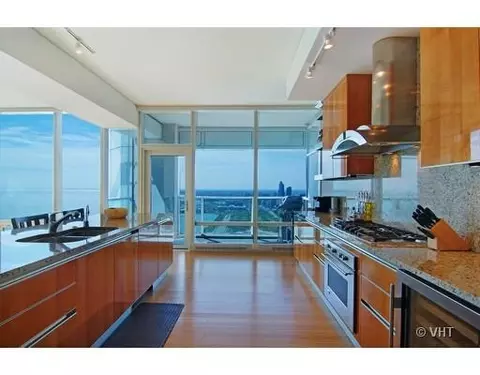 340 E Randolph St #5301, Chicago, IL 60601 photo 4
