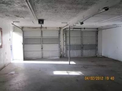 910 Mountain St, Aurora, IL 60505 photo 12