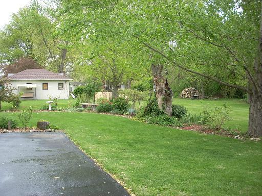 301 E 4th St, Streator, IL 61364 photo 15