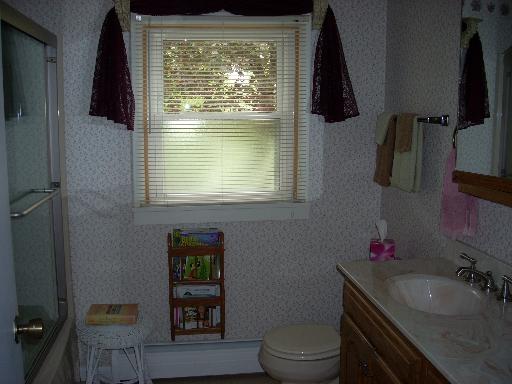 301 E 4th St, Streator, IL 61364 photo 9