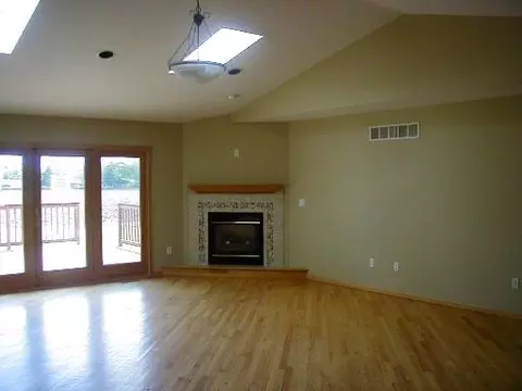 1606 26th St, Peru, IL 61354 photo 6