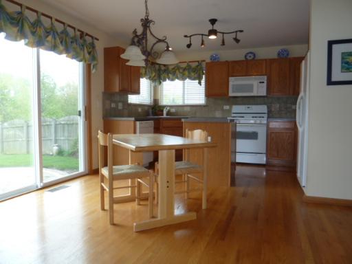 2601 Wydown Ln, Aurora, IL 60502 photo 3