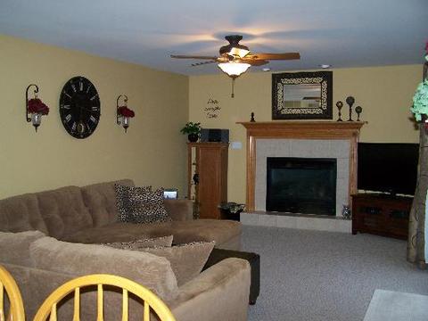 2530 Sterling Ct, Diamond, IL 60416 photo 2