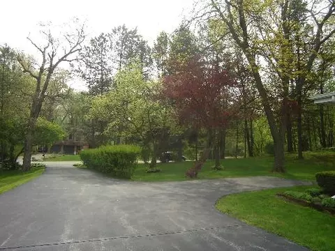 28480 Highview, Mchenry, IL 60051 photo 16