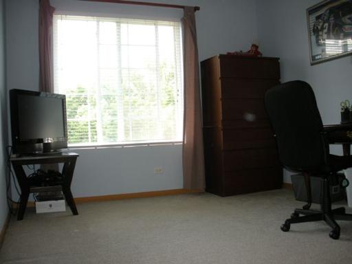 720 County Line Rd #-, Aurora, IL 60502 photo 11