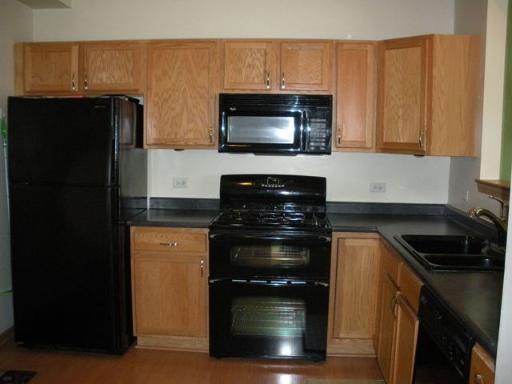 720 County Line Rd #-, Aurora, IL 60502 photo 2