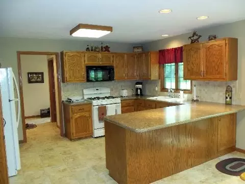 775 Michael Dr, Morris, IL 60450 photo 5