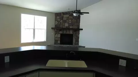3 Hidden Grove Ln, Spring Valley, IL 61362 photo 11