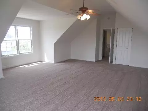 325 Davis Dr, Sycamore, IL 60178 photo 13