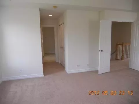 325 Davis Dr, Sycamore, IL 60178 photo 10