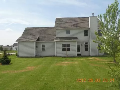 325 Davis Dr, Sycamore, IL 60178 photo 15